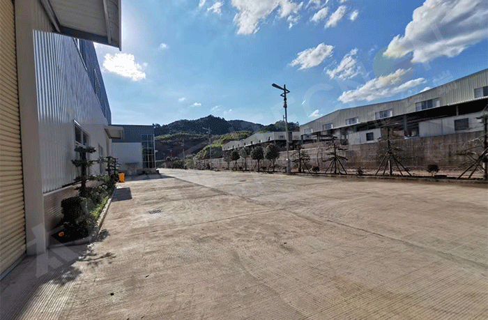 梅州市梅縣振聲智慧園區智慧燈桿屏.png